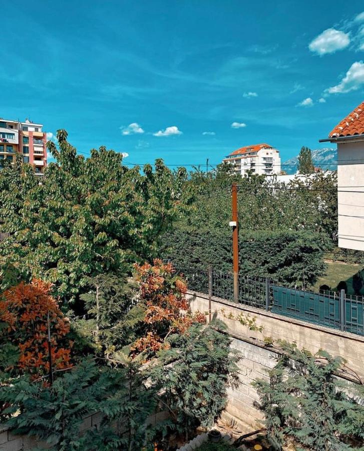 Roeli'S Guest House Pogradec Exteriér fotografie
