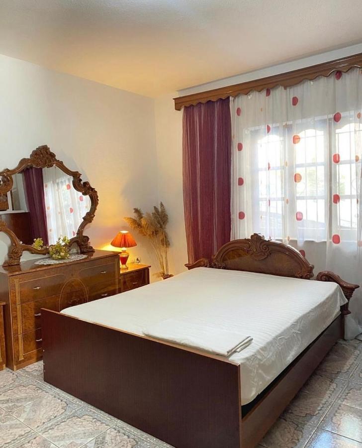 Roeli'S Guest House Pogradec Exteriér fotografie